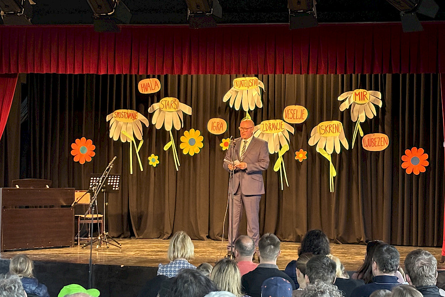 Krajevni praznik na golem