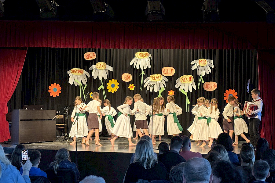 Krajevni praznik na golem